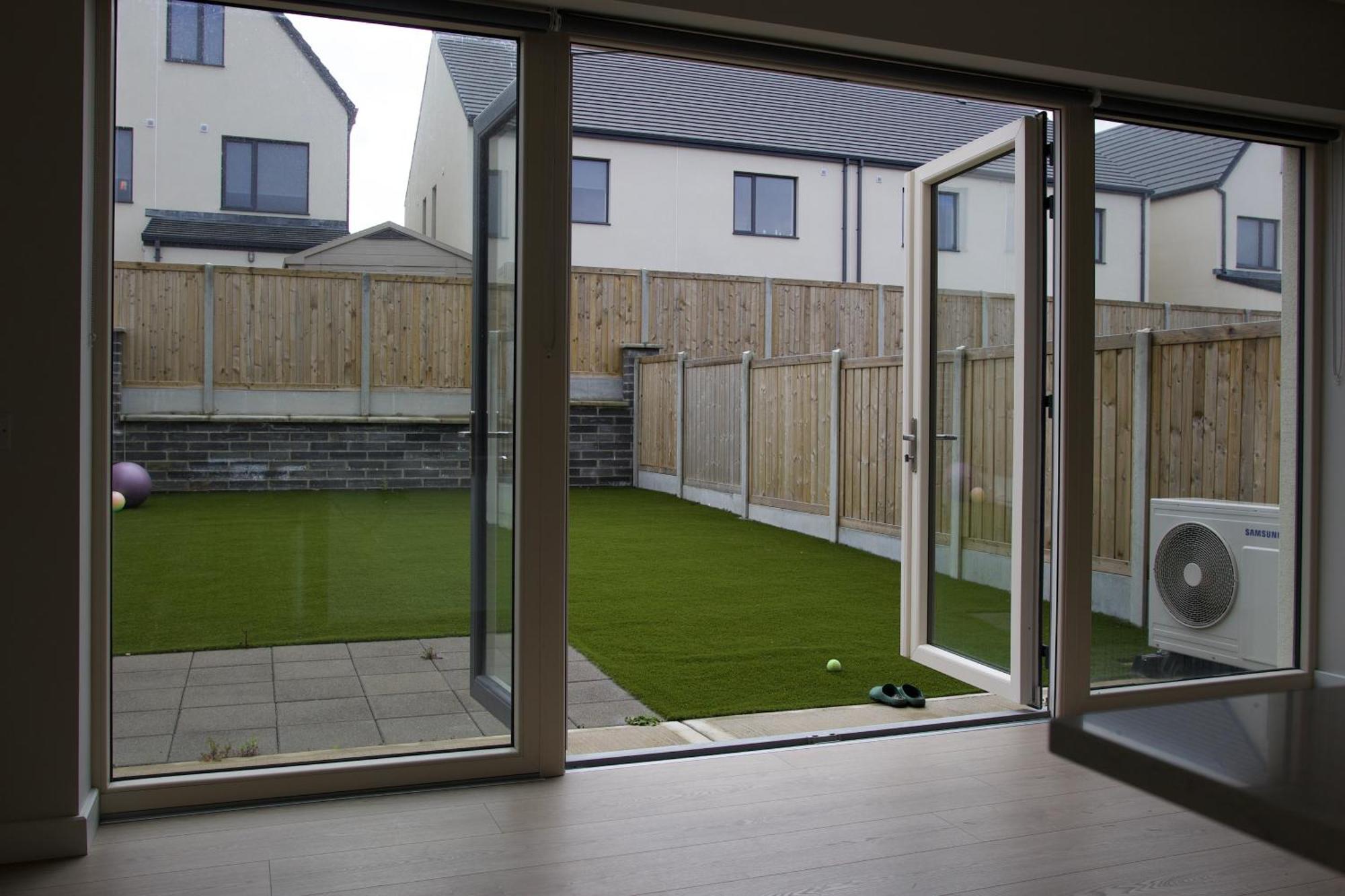 King With Garden View Privatunterkunft *
